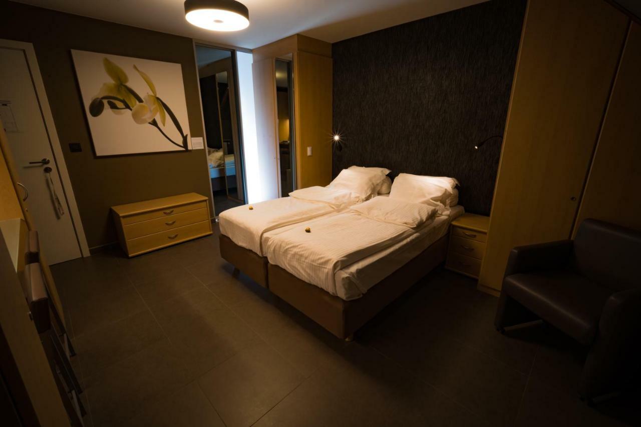 Su'Ro Bed And Breakfast Гент Екстериор снимка